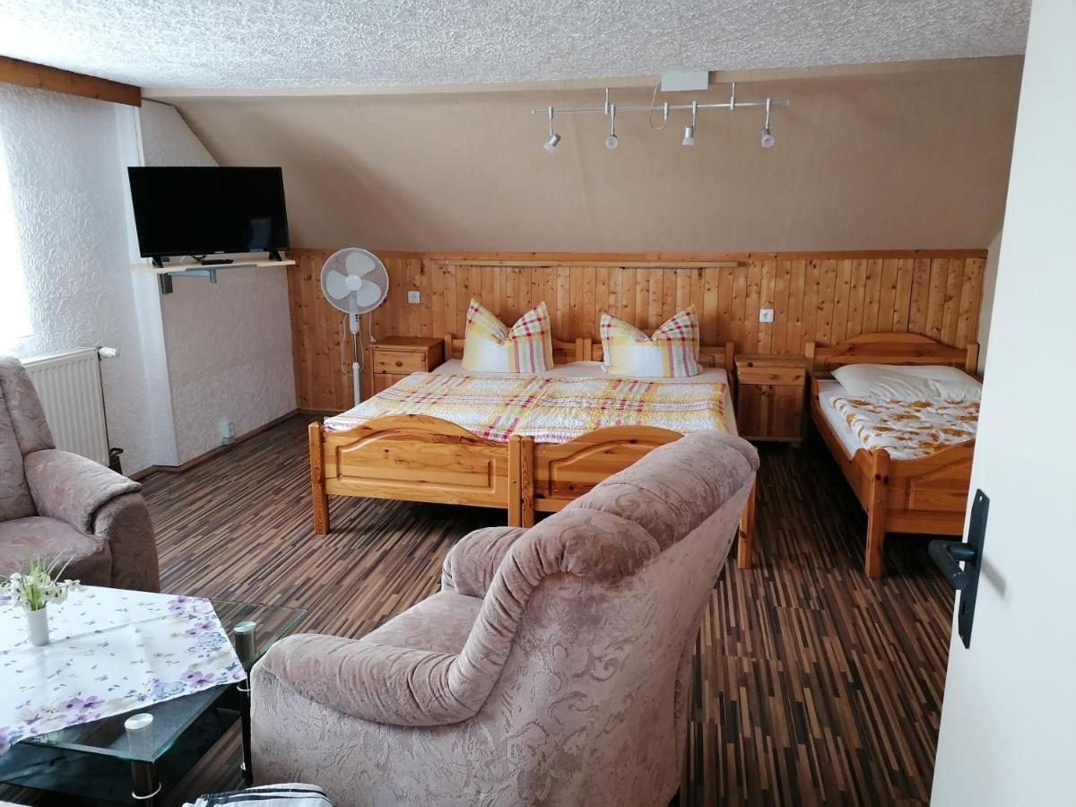 Ferienwohnung Felsblick Mittelndorf Ngoại thất bức ảnh